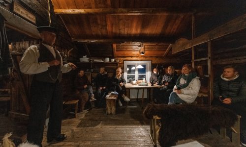 Svinøya Rorbuer -med historier å fortelle!